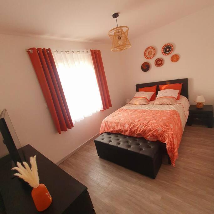 Joli Haut De Villa 3 Chambres Climatise Avec Jacuzzi Marignane Dış mekan fotoğraf